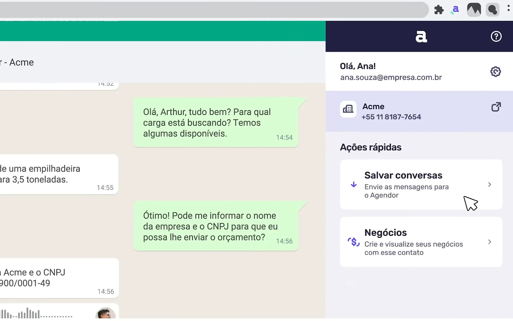 WhatsApp Web com o painel da extensão do Agendor à direita, mostrando o contato, a empresa e as ações rápidas de salvar conversas e criar negócios.